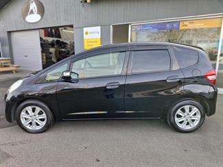 2013 Honda FIT - Thumbnail
