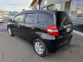 2013 Honda FIT - Thumbnail