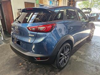 2017 Mazda CX-3 - Thumbnail