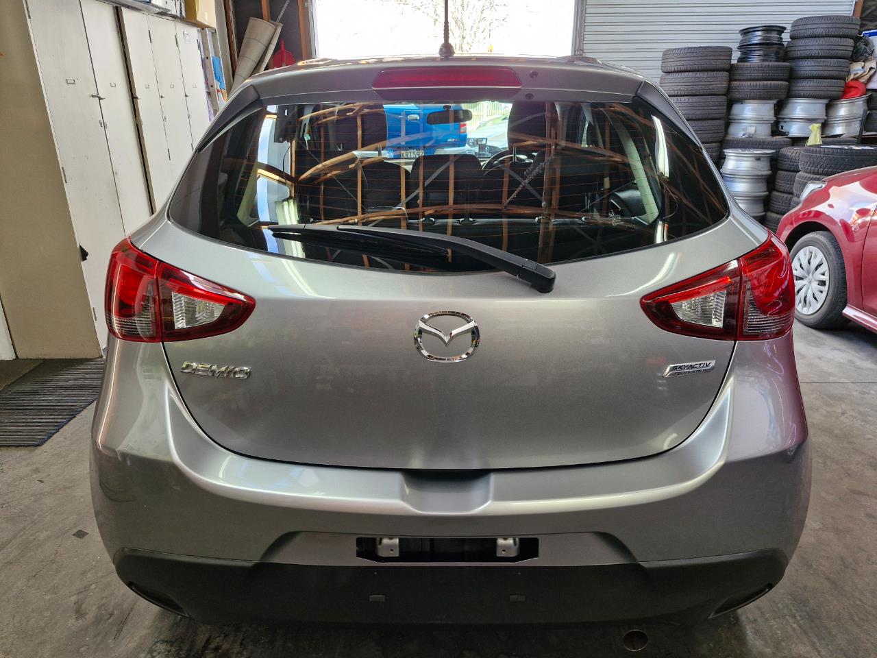 2016 Mazda DEMIO