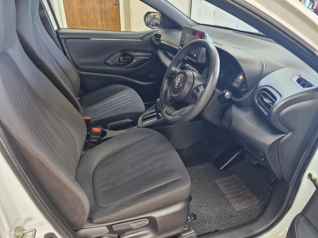 2021 Toyota YARIS