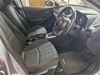 2015 Mazda DEMIO - Thumbnail