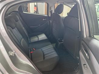 2015 Mazda DEMIO - Thumbnail