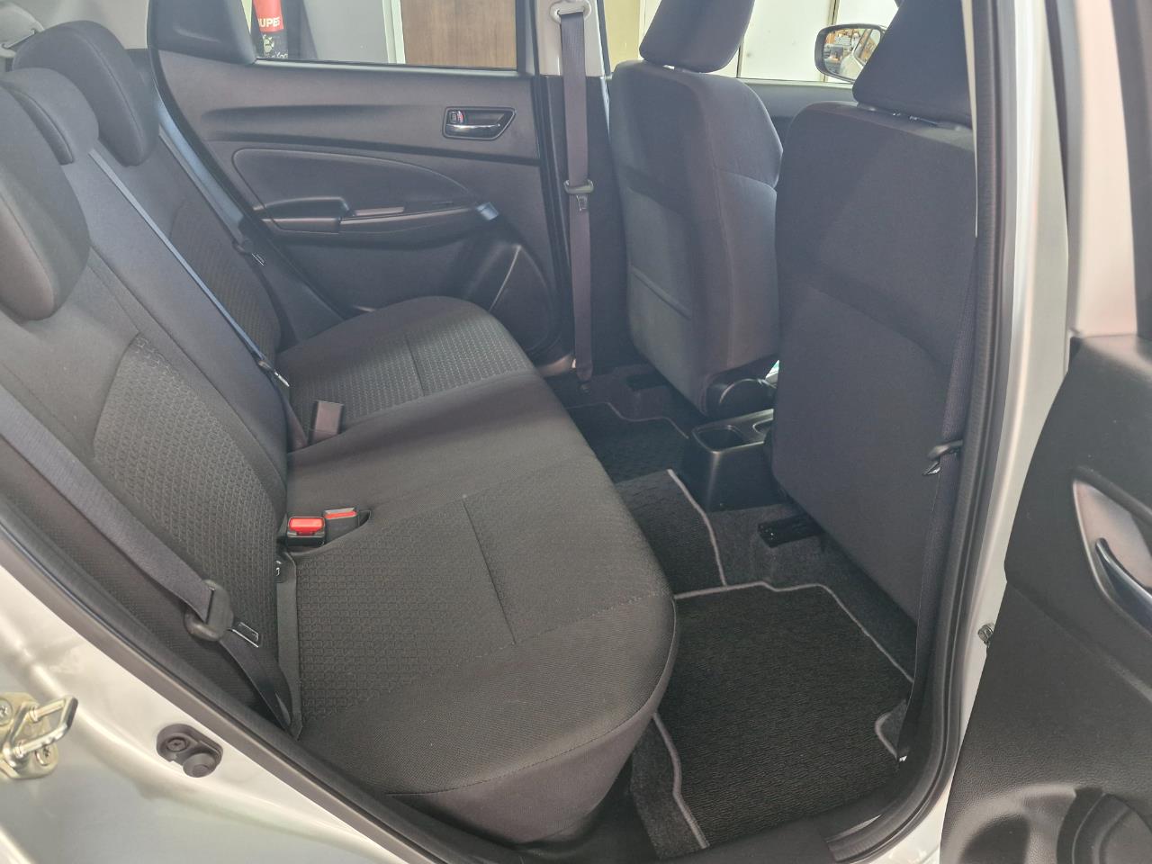 2017 Suzuki SWIFT