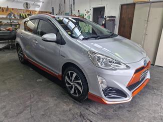 2015 Toyota AQUA - Thumbnail