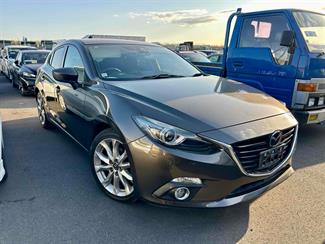 2013 Mazda AXELA - Thumbnail