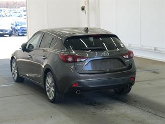 2013 Mazda AXELA - Thumbnail