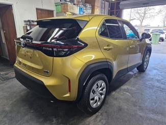 2022 Toyota YARIS CROSS - Thumbnail