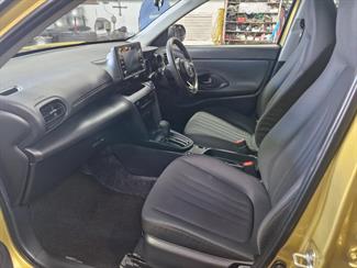 2022 Toyota YARIS CROSS - Thumbnail