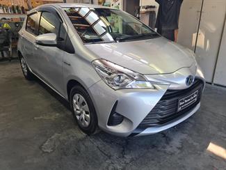 2018 Toyota Vitz - Thumbnail