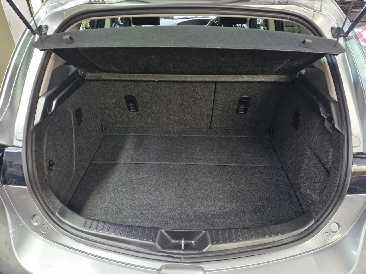2010 Mazda AXELA