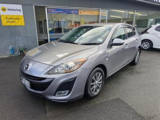 2010 Mazda AXELA - Thumbnail