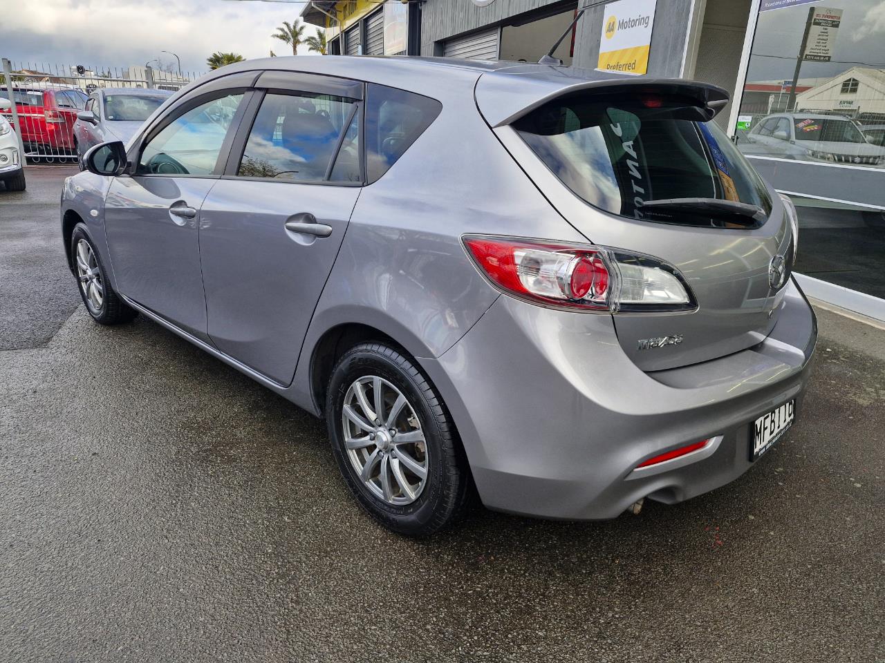 2010 Mazda AXELA