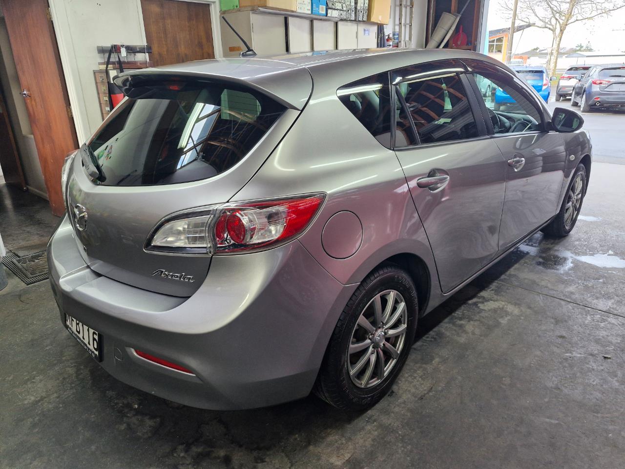 2010 Mazda AXELA