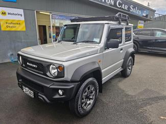 2022 Suzuki Jimny - Thumbnail