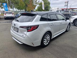 2021 Toyota Corolla - Thumbnail