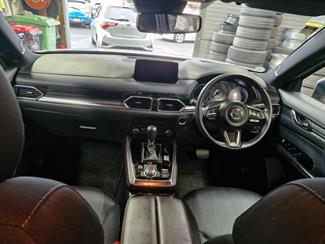 2020 Mazda CX-8 - Thumbnail