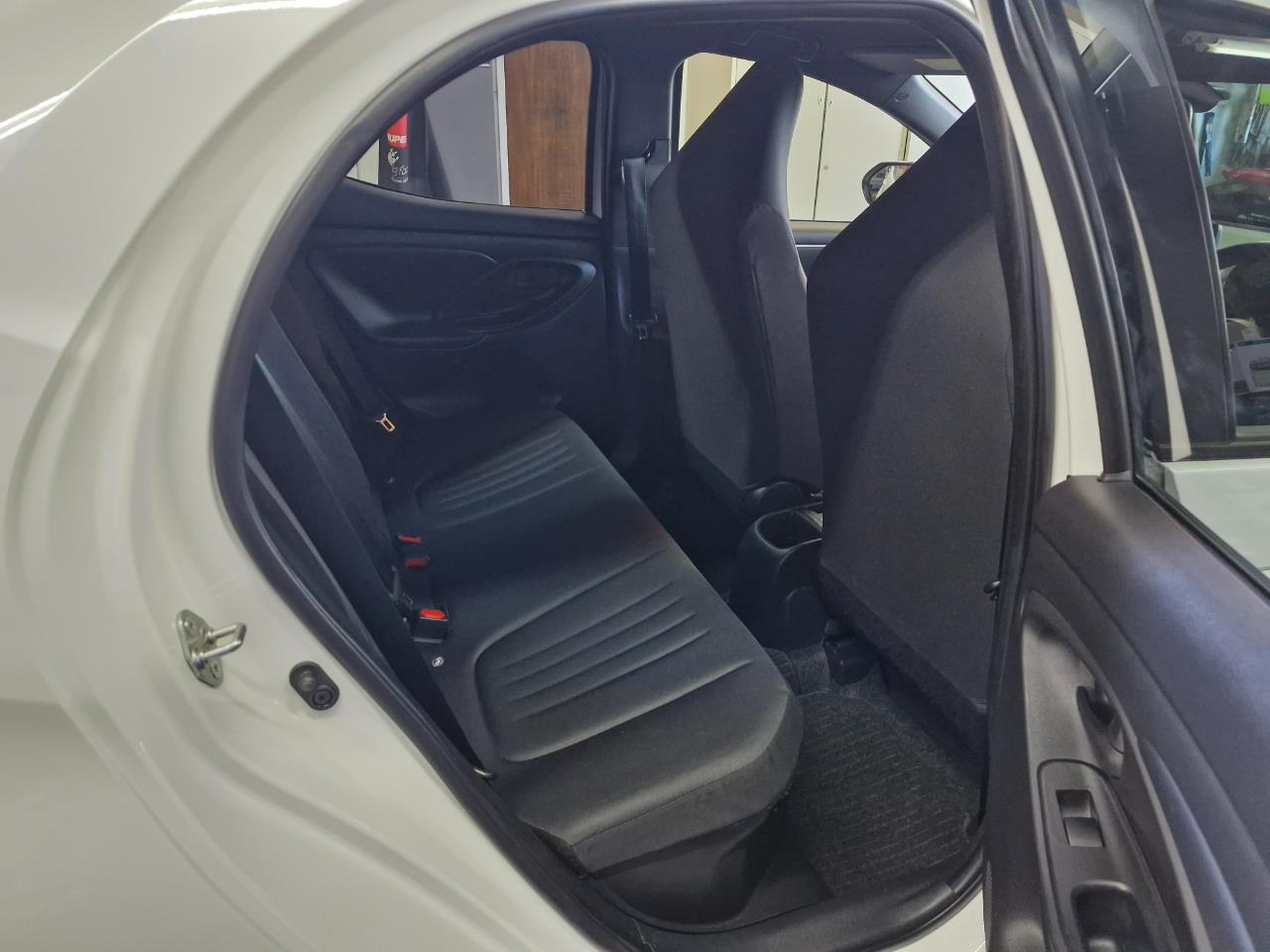 2021 Toyota YARIS