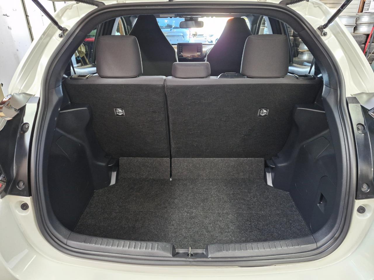 2021 Toyota YARIS