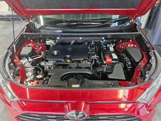 2021 Toyota RAV4 - Thumbnail