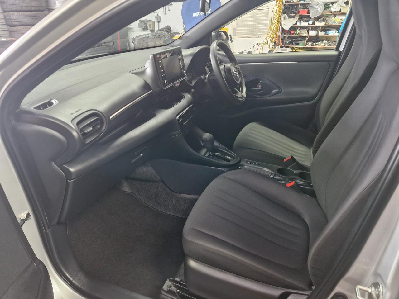 2021 Toyota YARIS