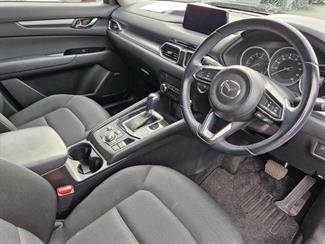 2017 Mazda CX-5 - Thumbnail