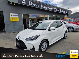 2020 Toyota YARIS - Thumbnail