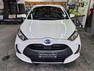 2020 Toyota YARIS - Thumbnail
