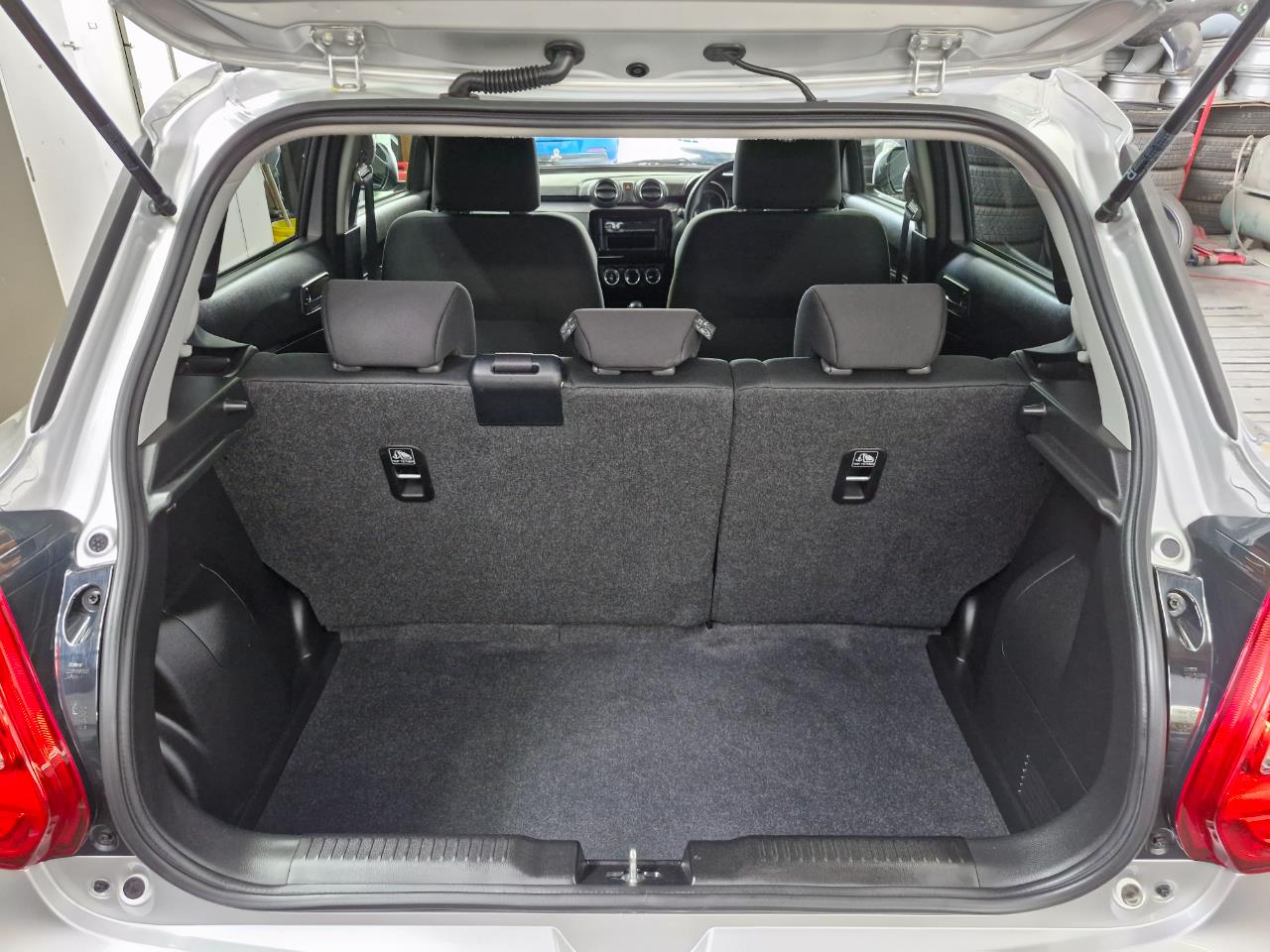 2017 Suzuki SWIFT