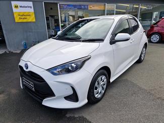 2020 Toyota YARIS - Thumbnail
