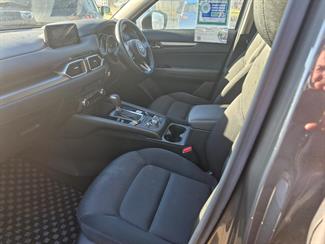 2017 Mazda CX-5 - Thumbnail