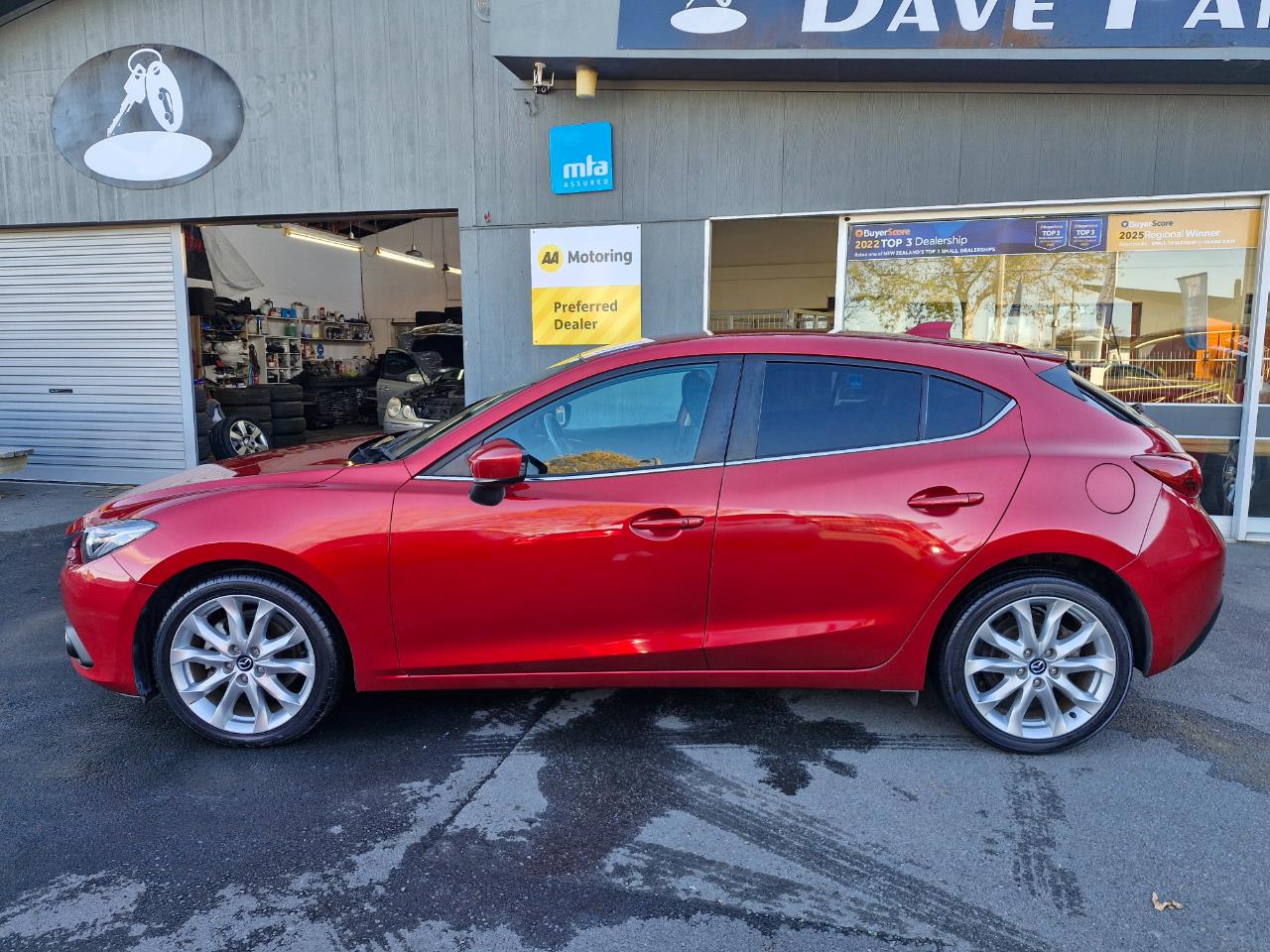 2015 Mazda AXELA