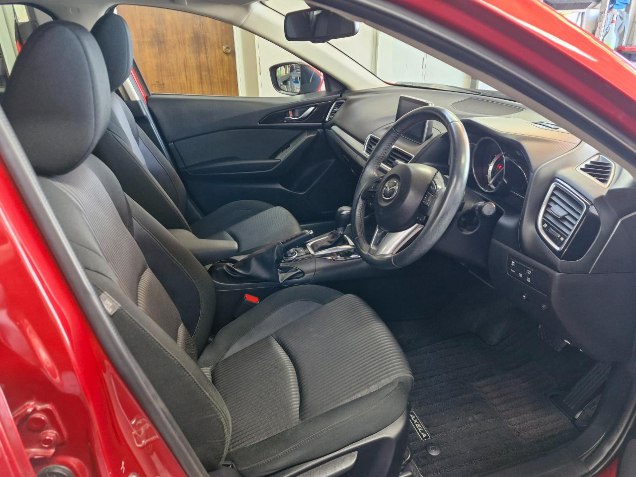 2015 Mazda AXELA