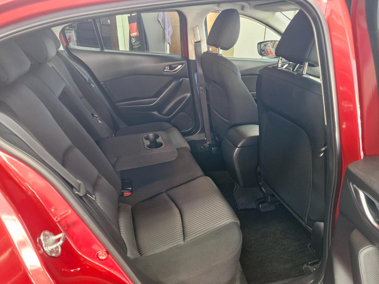 2015 Mazda AXELA