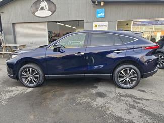 2020 Toyota HARRIER - Thumbnail
