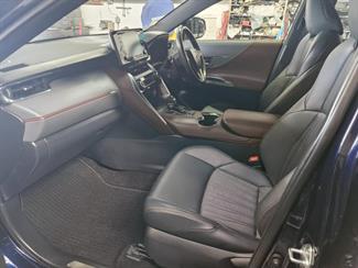 2020 Toyota HARRIER - Thumbnail