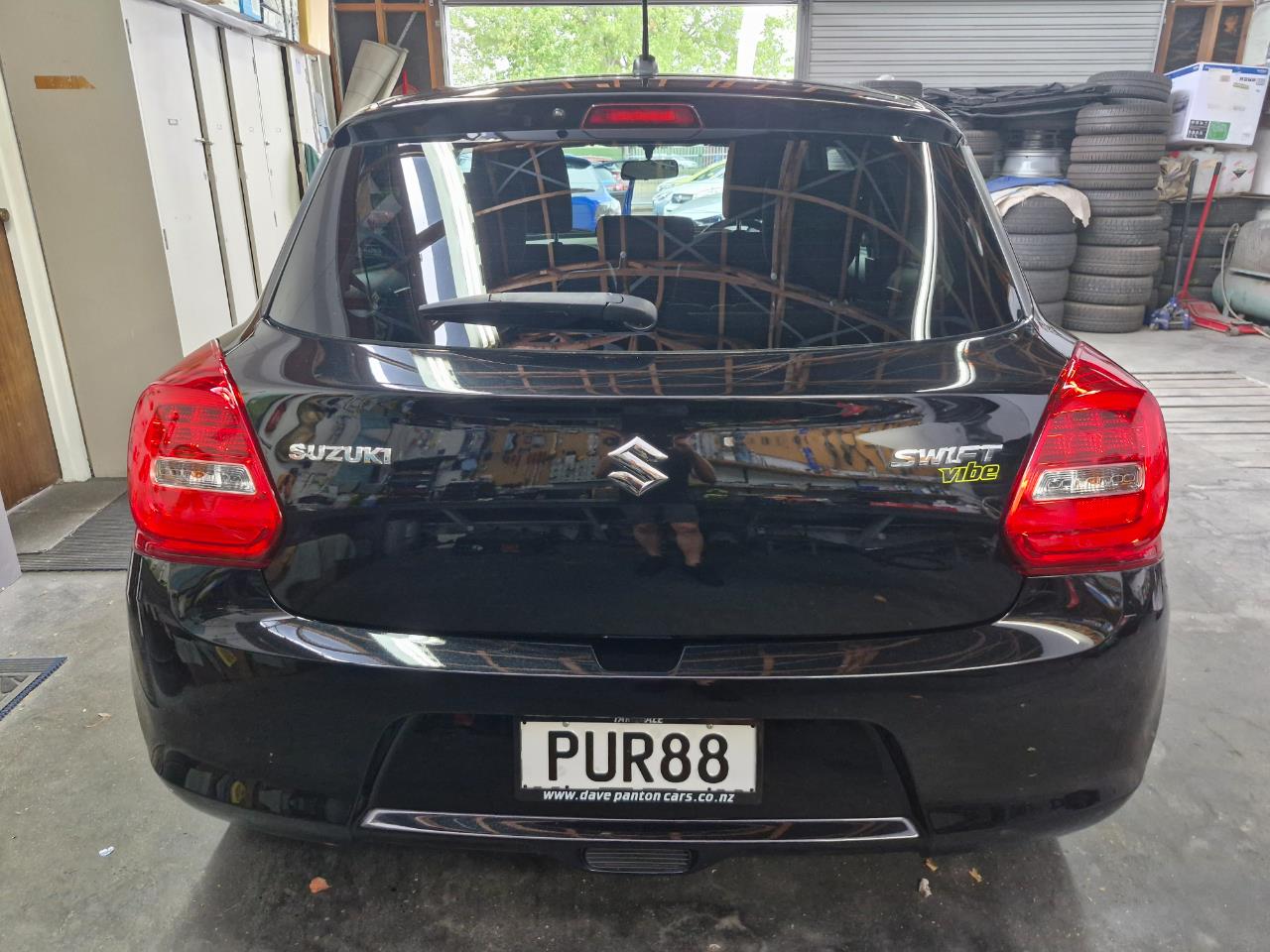 2023 Suzuki SWIFT