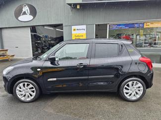 2023 Suzuki SWIFT - Thumbnail