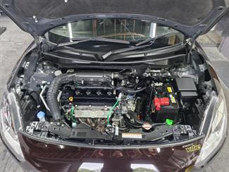 2023 Suzuki SWIFT - Thumbnail