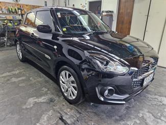 2023 Suzuki SWIFT - Thumbnail
