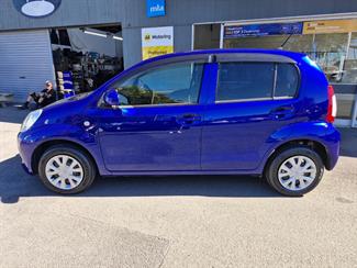 2016 Toyota Passo - Thumbnail