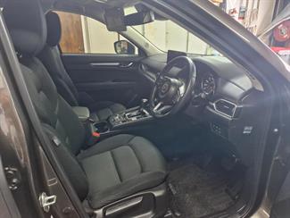 2021 Mazda CX-5 - Thumbnail