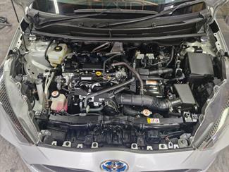 2020 Toyota YARIS - Thumbnail