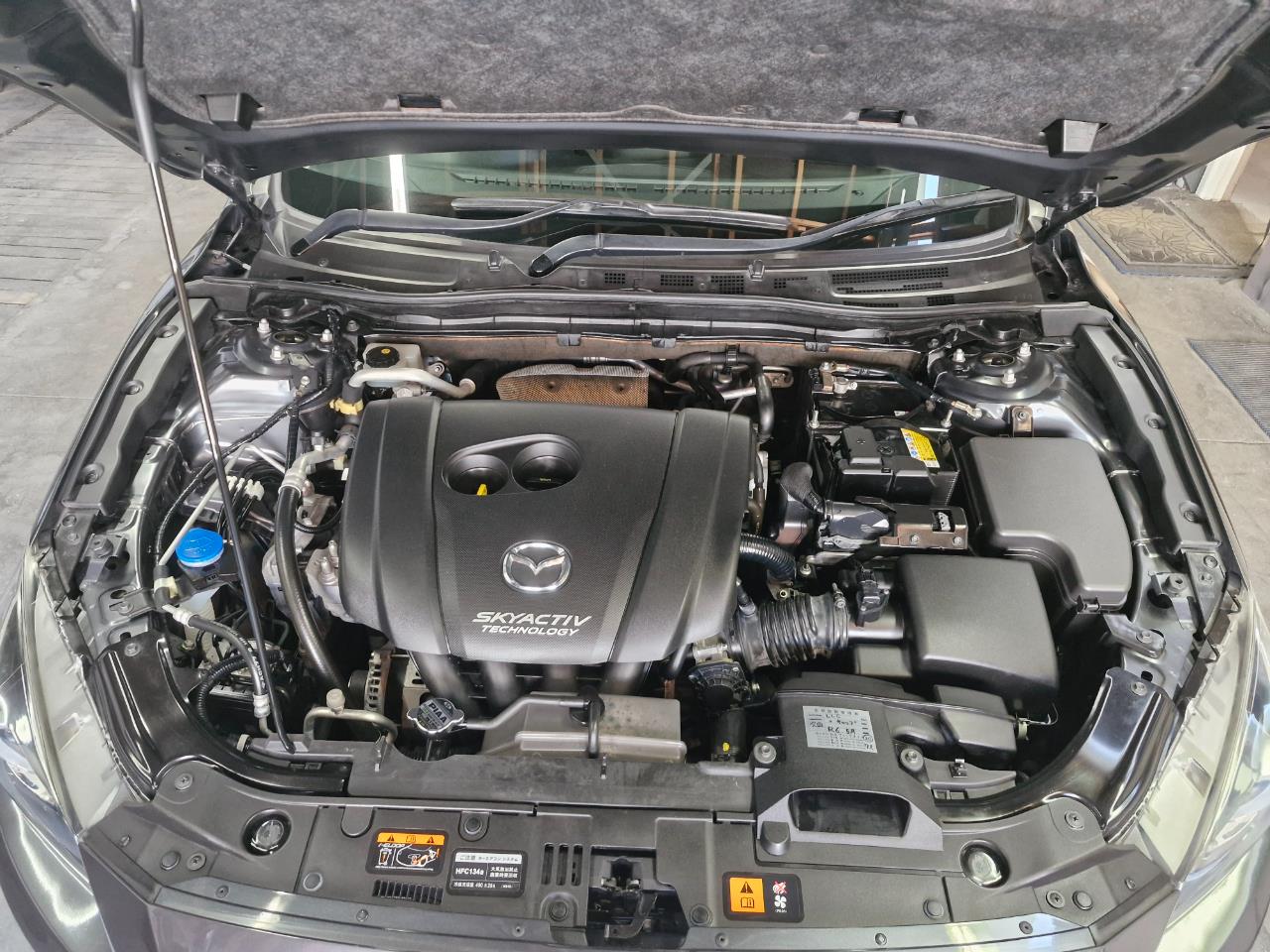 2014 Mazda AXELA