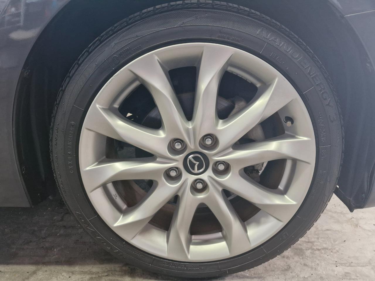 2014 Mazda AXELA