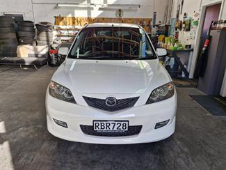 2005 Mazda DEMIO - Thumbnail
