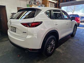 2017 Mazda Cx-5 - Thumbnail