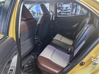2022 Toyota YARIS CROSS - Thumbnail
