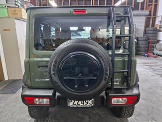 2023 Suzuki Jimny - Thumbnail