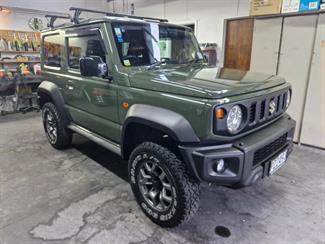 2023 Suzuki Jimny - Thumbnail